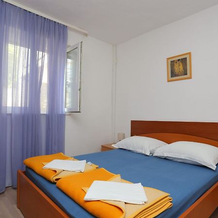 Double Room Tucepi 5263F المظهر الخارجي الصورة